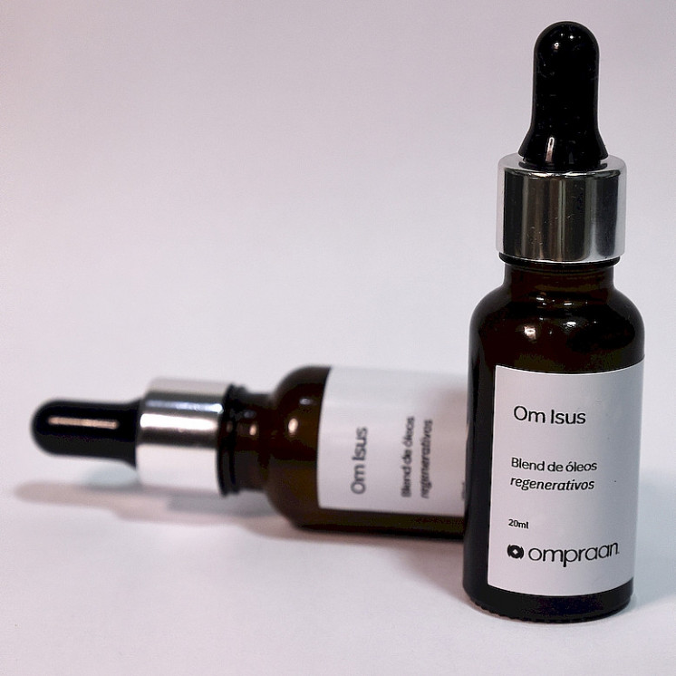 OM ISUS - Blend de oleos para massagem - Rosto e Corpo